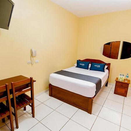 Ayenda Olimpo Piura Hotel Esterno foto