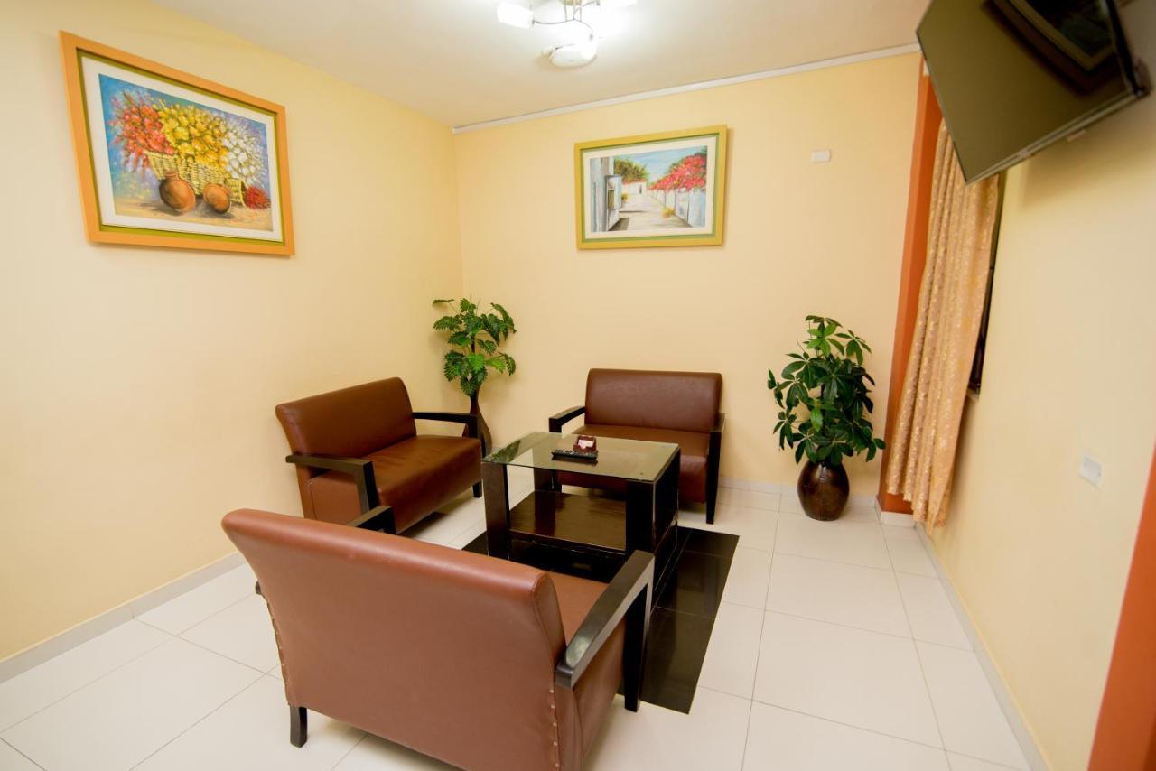 Ayenda Olimpo Piura Hotel Esterno foto