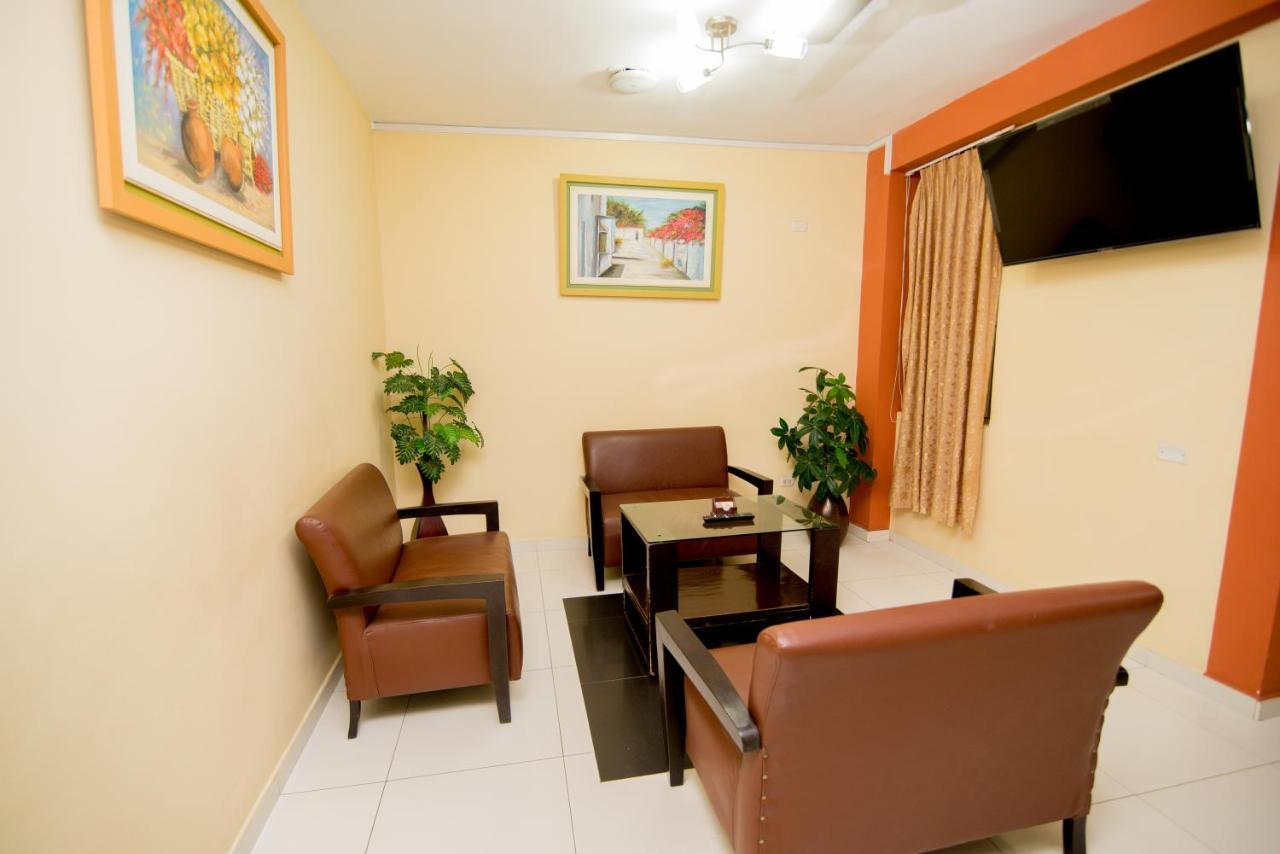 Ayenda Olimpo Piura Hotel Esterno foto
